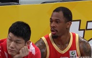 九游游戏-心服口服，王博赛后感慨万千：我们防守体系被打穿，广东打得漂亮精彩|浙江广厦|广东队|广东男篮|比赛|广厦队_新浪体育_新浪新闻