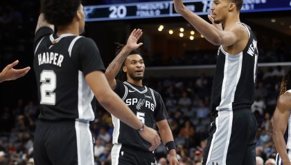 NBA彩经：开拓者再负马刺 火箭强势反弹拿下湖人扳平大比分