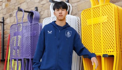 九游app-伯恩利签下19岁中国前锋张家鸣|伯恩利官方|U21|官方|赛季_新浪体育_新浪新闻